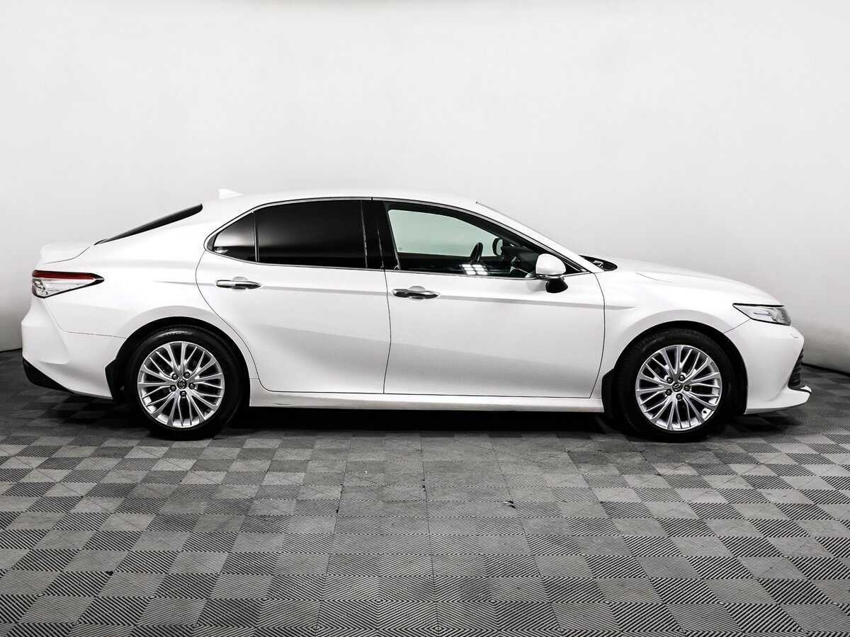 Купить Toyota Camry, 2019, 83 899 км, фото №4
