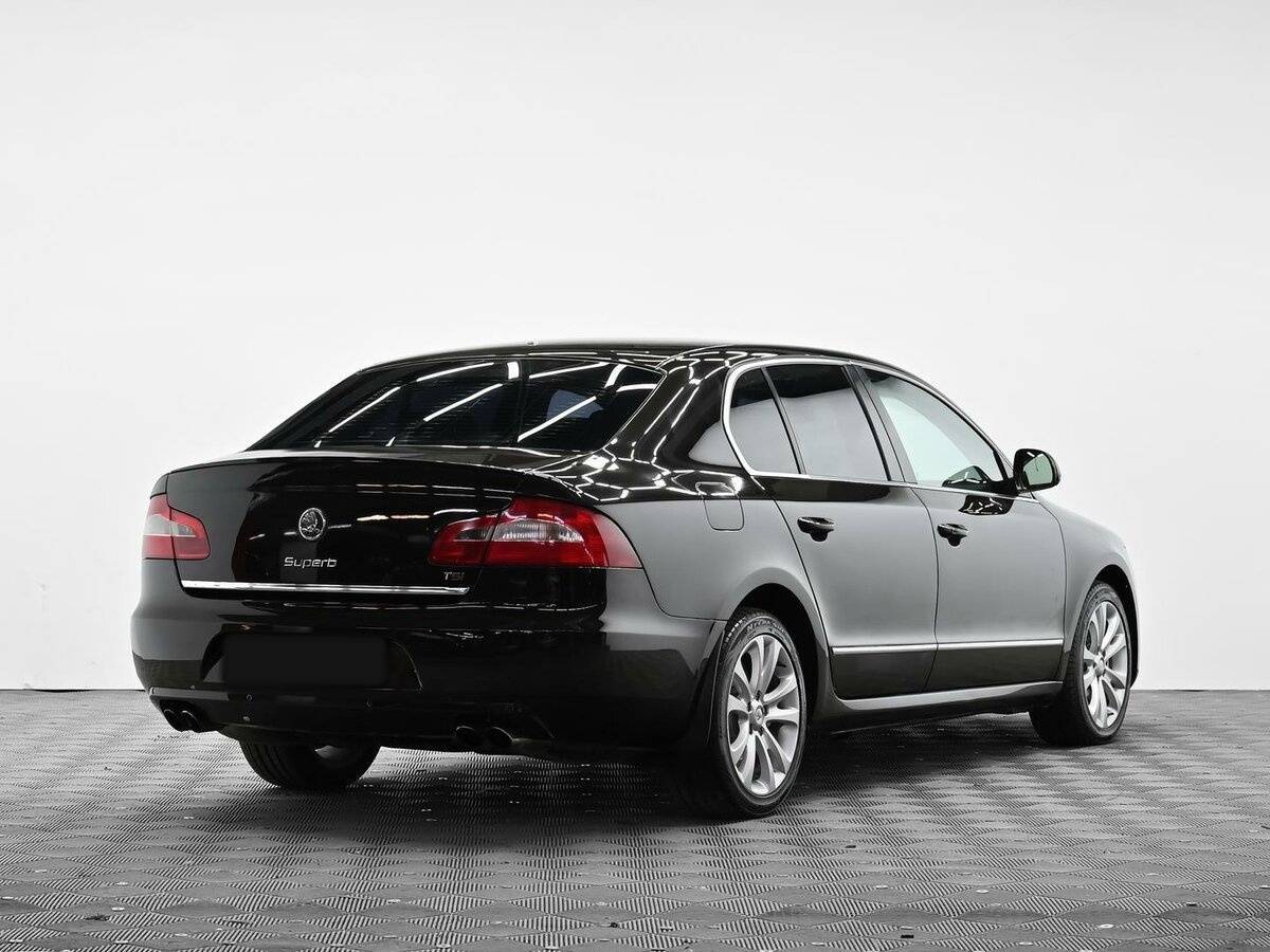 Купить Skoda Superb, 2012, 168 000 км, фото №4