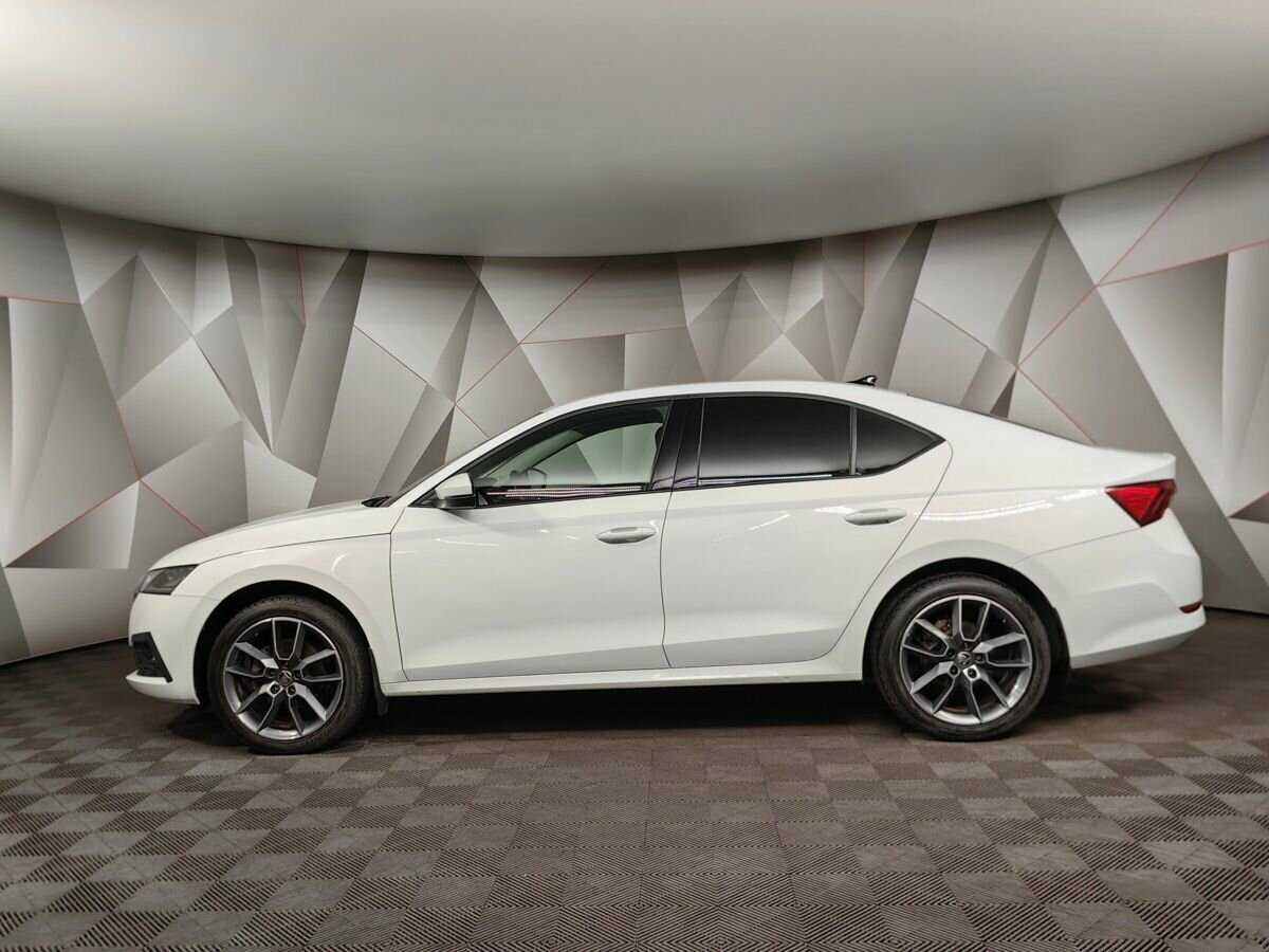 Купить Skoda Octavia, 2021, 39 937 км, фото №5