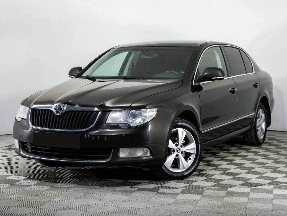 Купить Skoda Superb, 2012, 216 000 км, фото №1