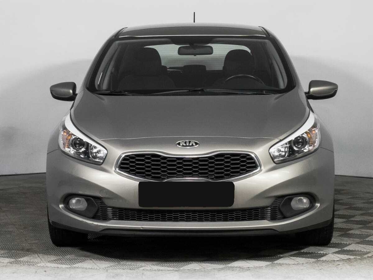 Купить Kia Ceed, 2015, 106 300 км, фото №2