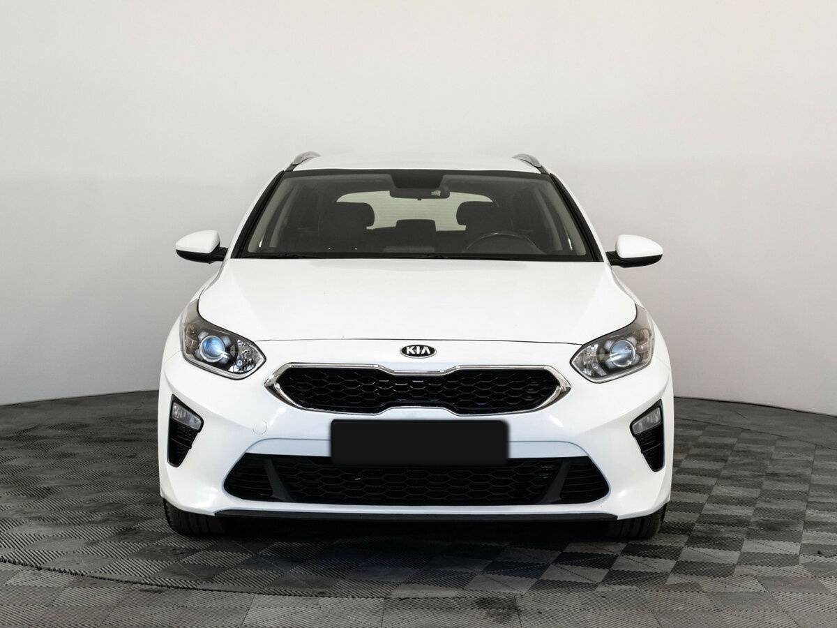 Купить Kia Ceed, 2018, 166 289 км, фото №2