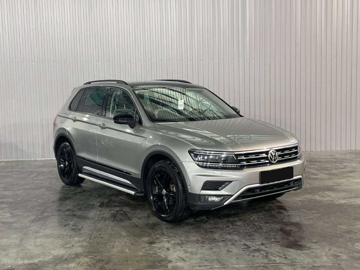 Купить Volkswagen Tiguan, 2019, 50 846 км, фото №3