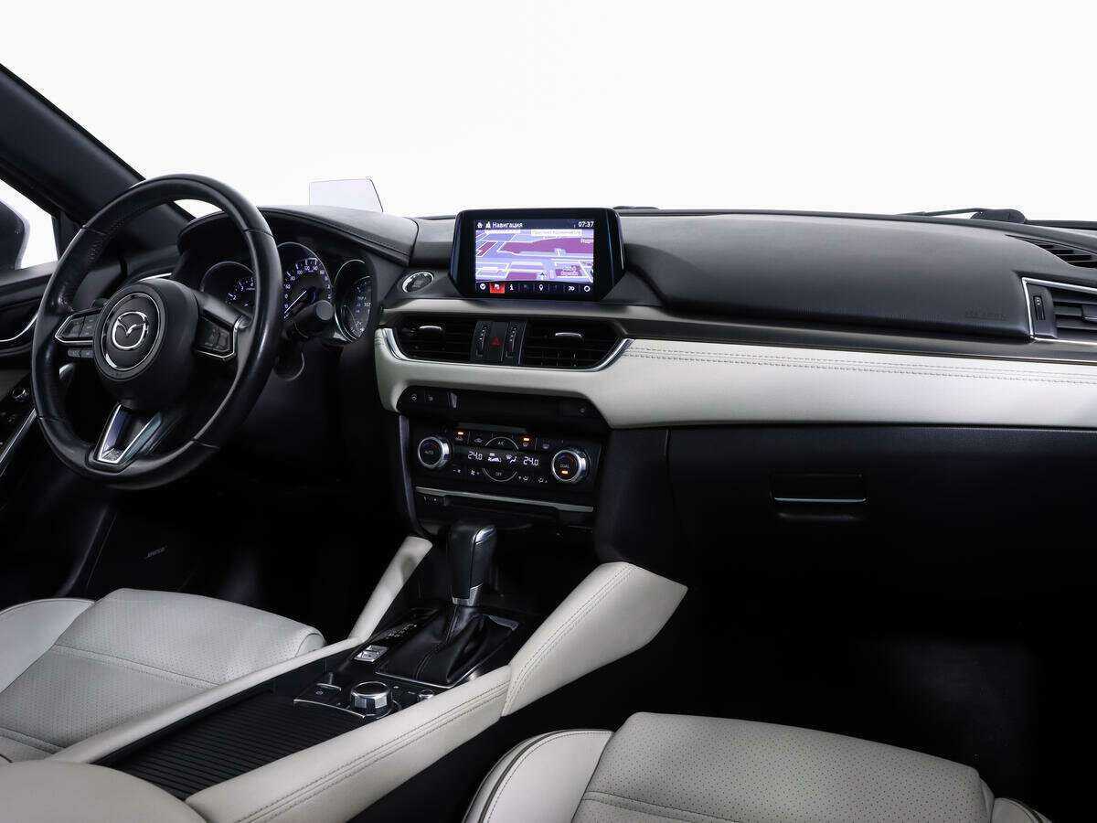 Купить Mazda 6, 2018, 130 232 км, фото №9