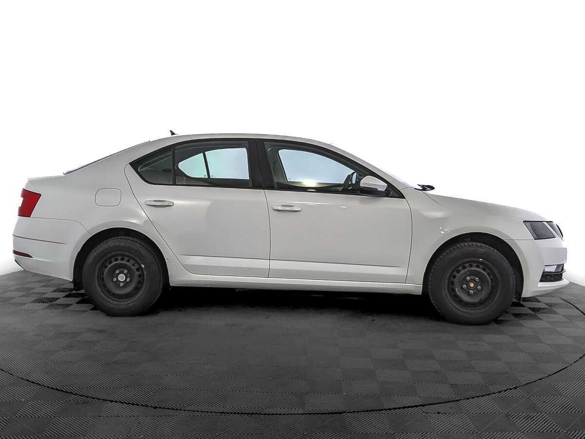 Купить Skoda Octavia, 2020, 39 390 км, фото №4