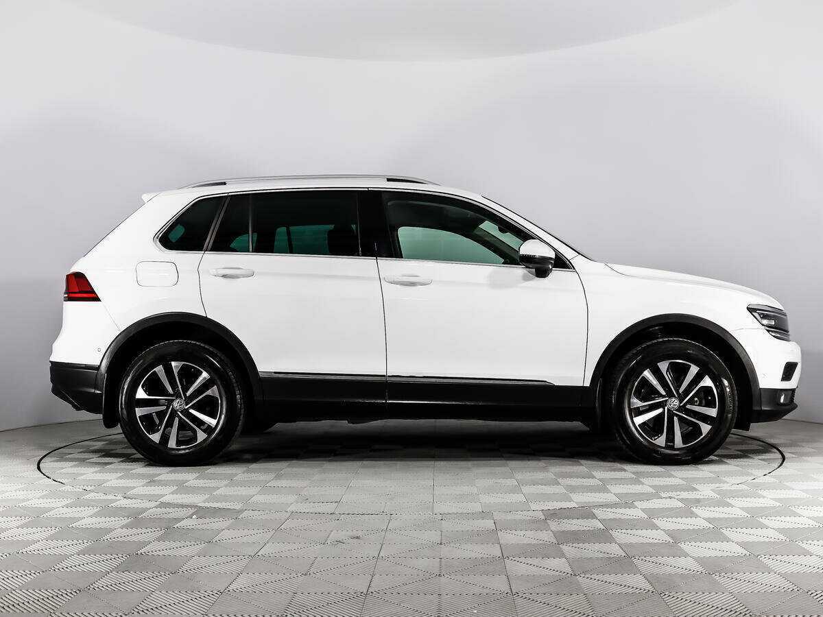 Купить Volkswagen Tiguan, 2019, 85 000 км, фото №4