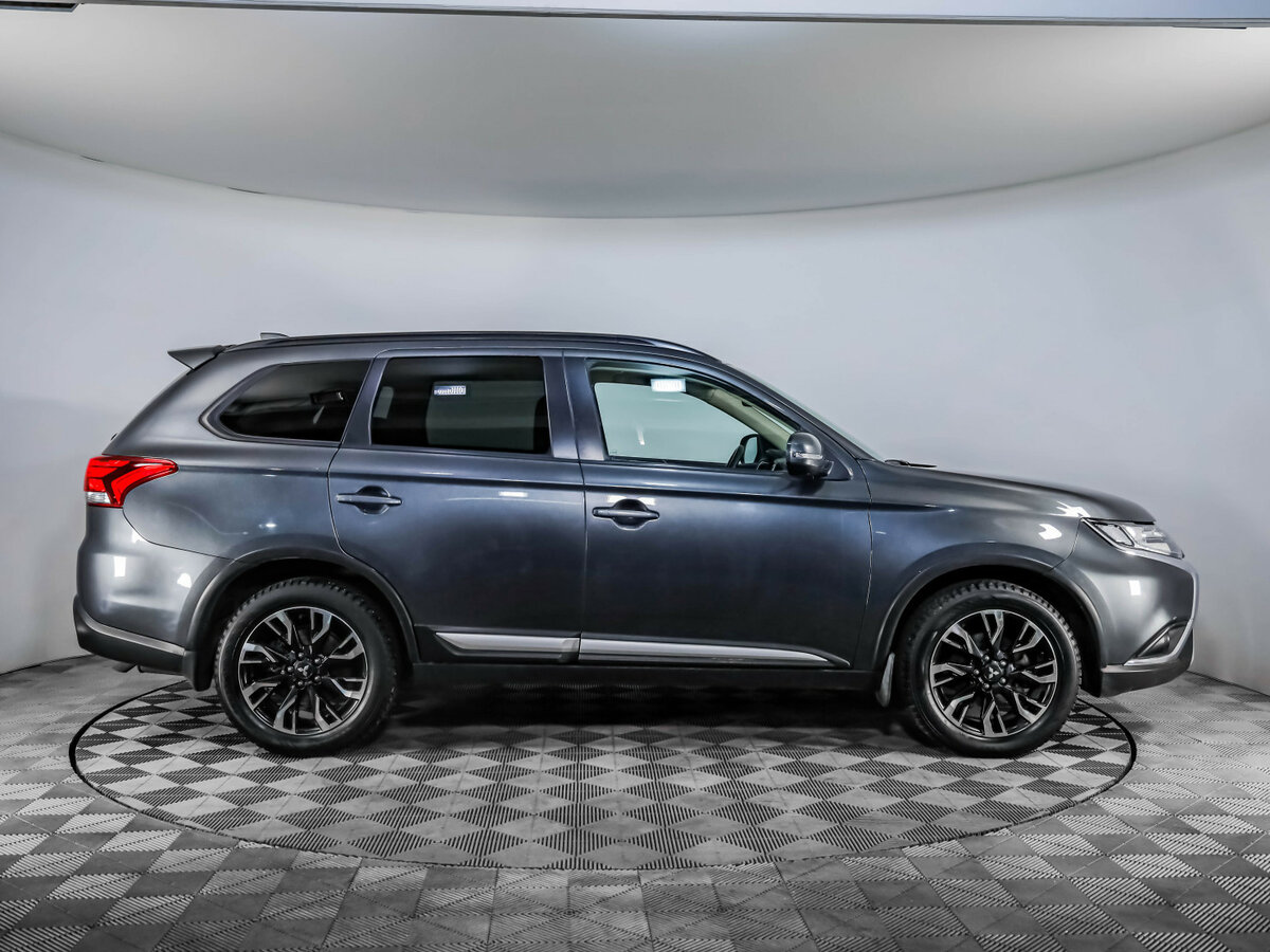 Купить Mitsubishi Outlander III Рестайлинг 3, 2021, 89 658 км, фото №4