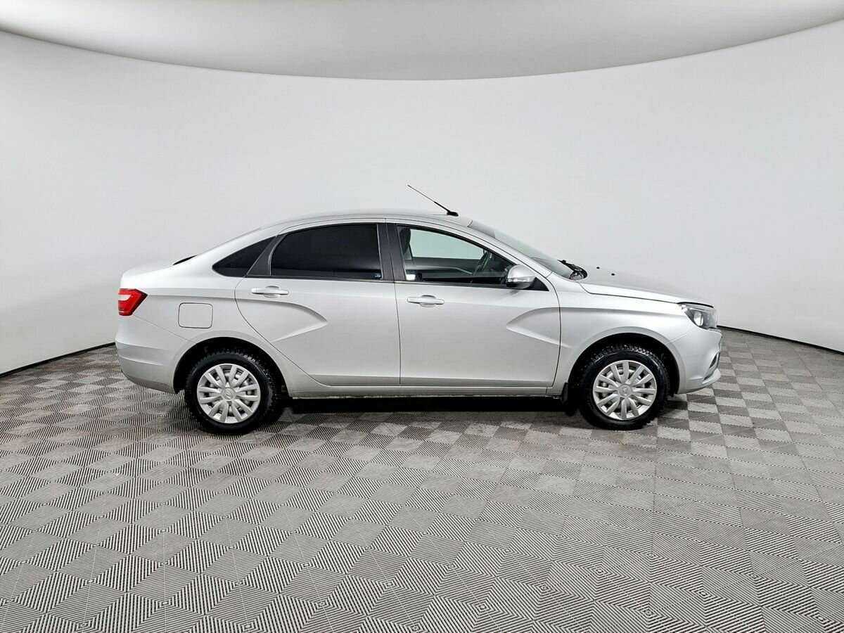 Купить Lada (ВАЗ) Vesta, 2020, 51 667 км, фото №2