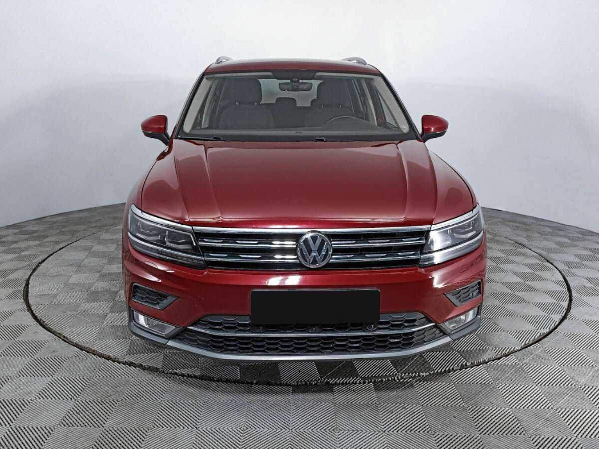 Купить Volkswagen Tiguan, 2017, 119 011 км, фото №2