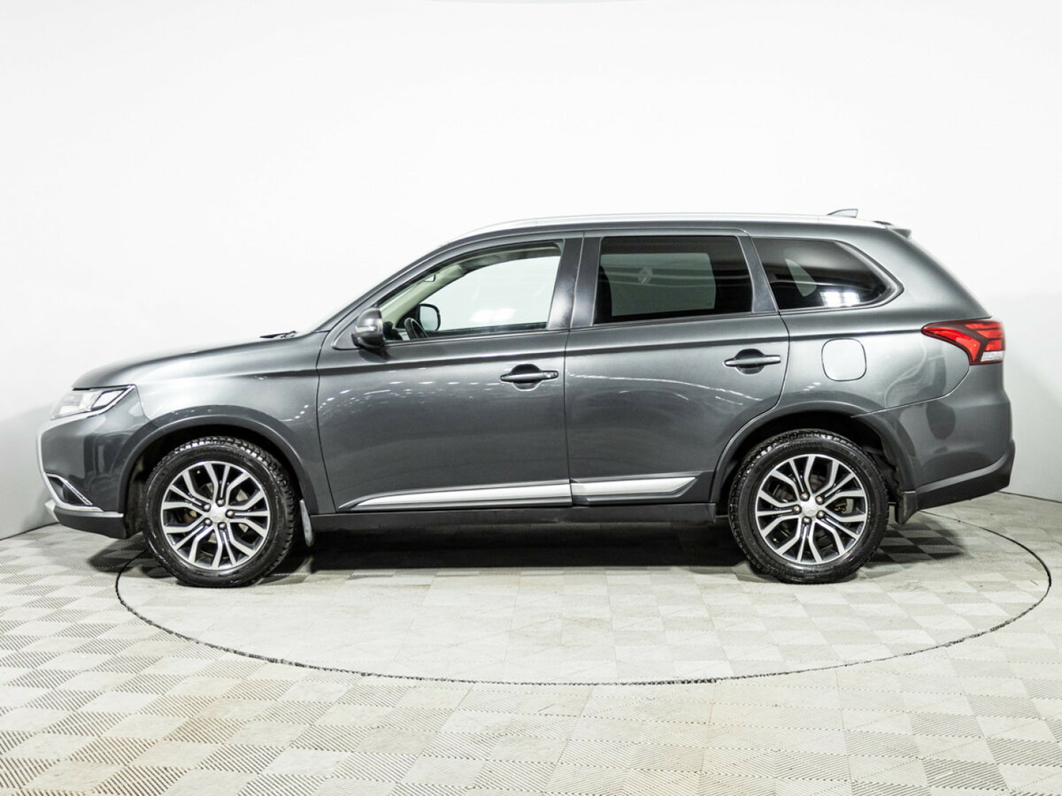 Купить Mitsubishi Outlander III Рестайлинг 2, 2017, 125 000 км, фото №8