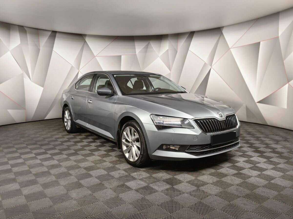 Купить Skoda Superb, 2017, 47 840 км, фото №3