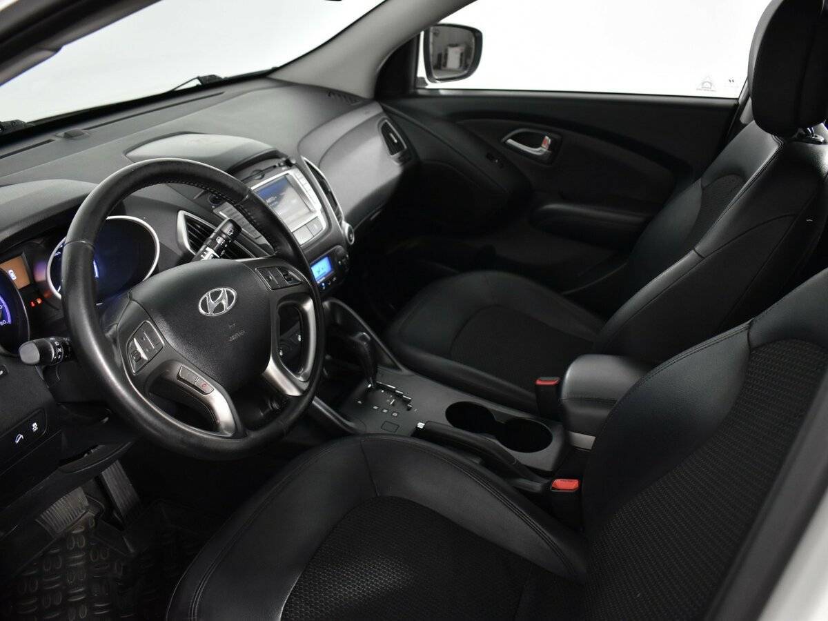 Купить Hyundai ix35, 2012, 200 000 км, фото №9