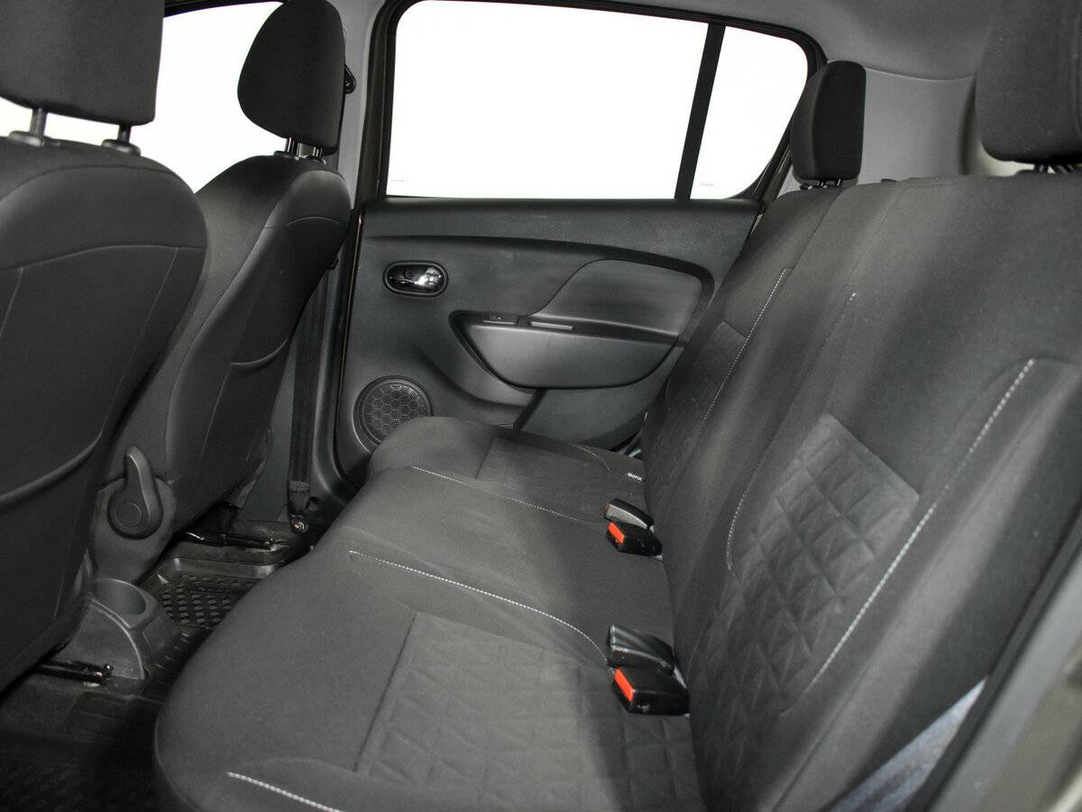 Купить Renault Sandero Stepway II, 2017, 126 290 км, фото №11