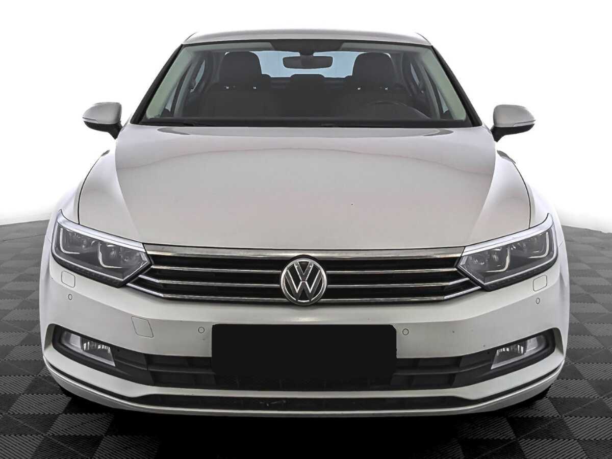 Купить Volkswagen Passat, 2016, 138 400 км, фото №2