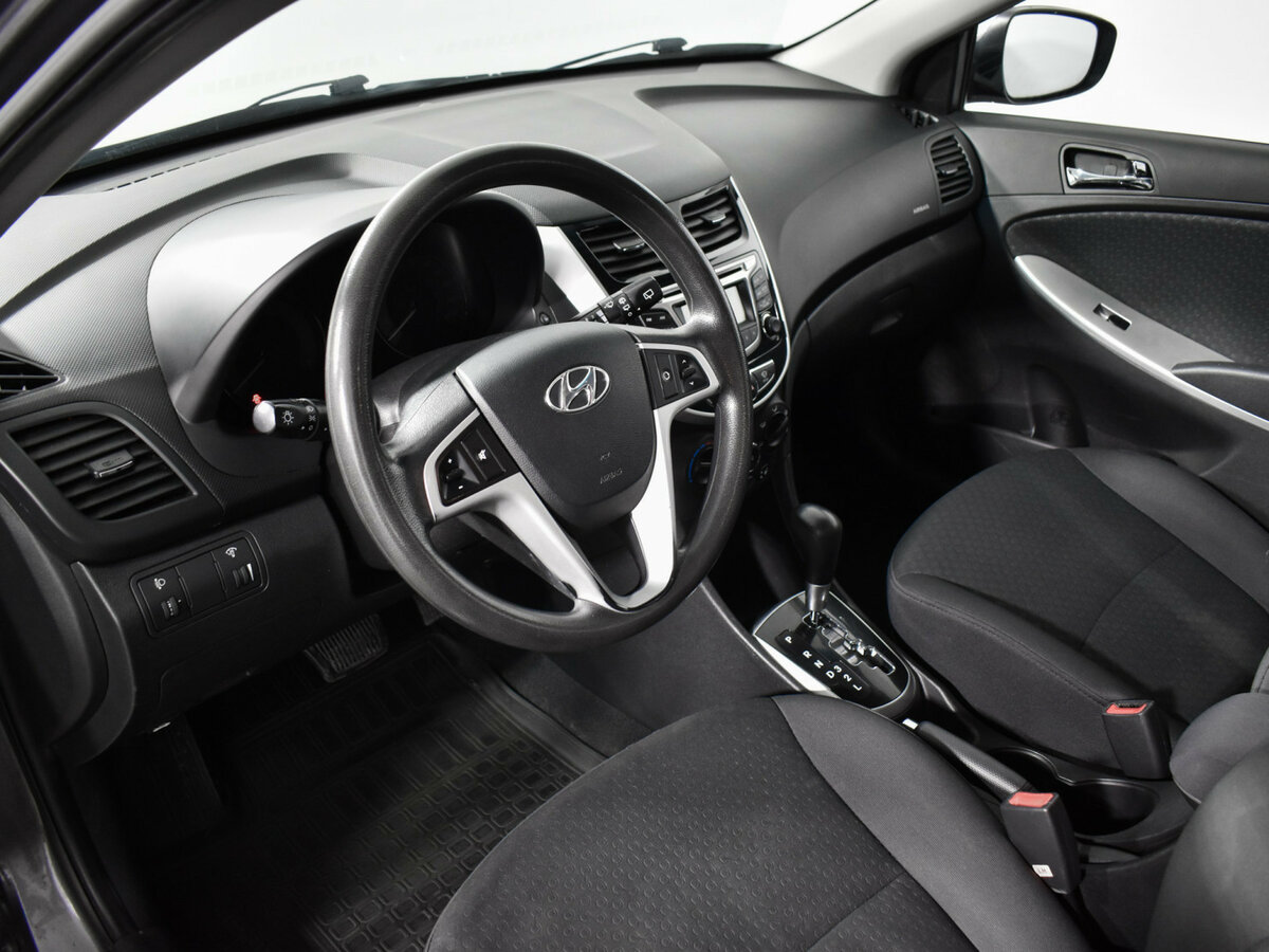 Купить Hyundai Solaris I, 2012, 106 000 км, фото №9