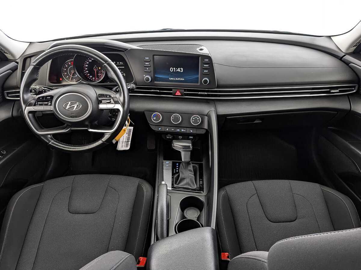 Купить Hyundai Elantra, 2021, 41 281 км, фото №10