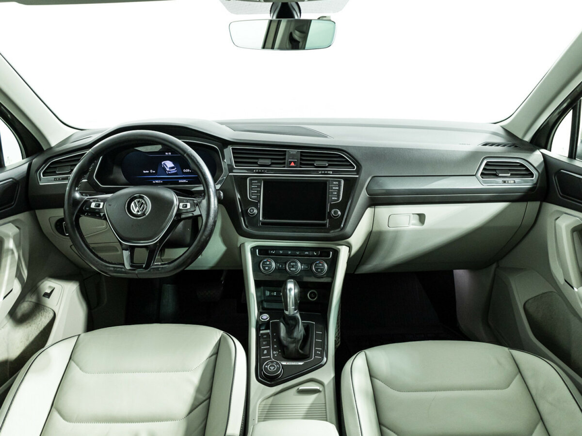 Купить Volkswagen Tiguan II, 2017, 235 698 км, фото №13