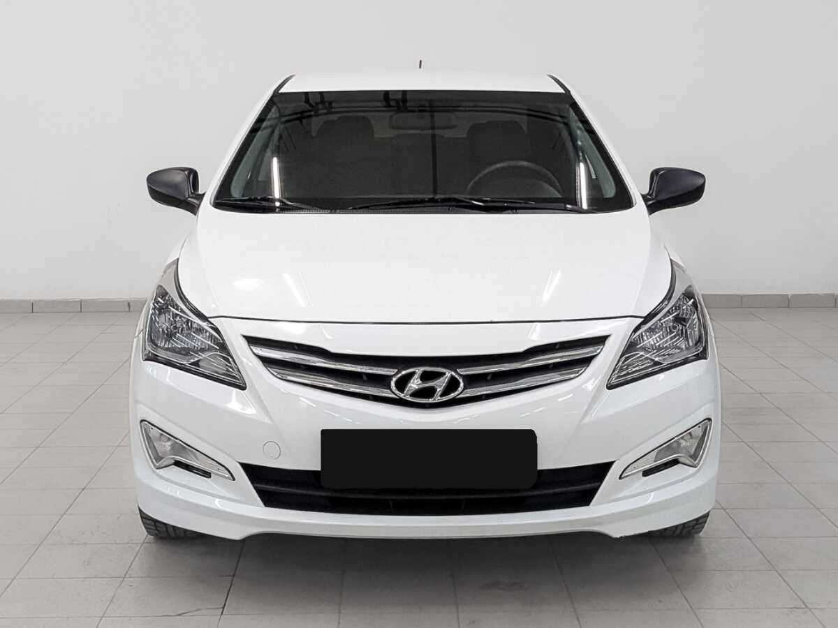 Купить Hyundai Solaris, 2015, 90 379 км, фото №2