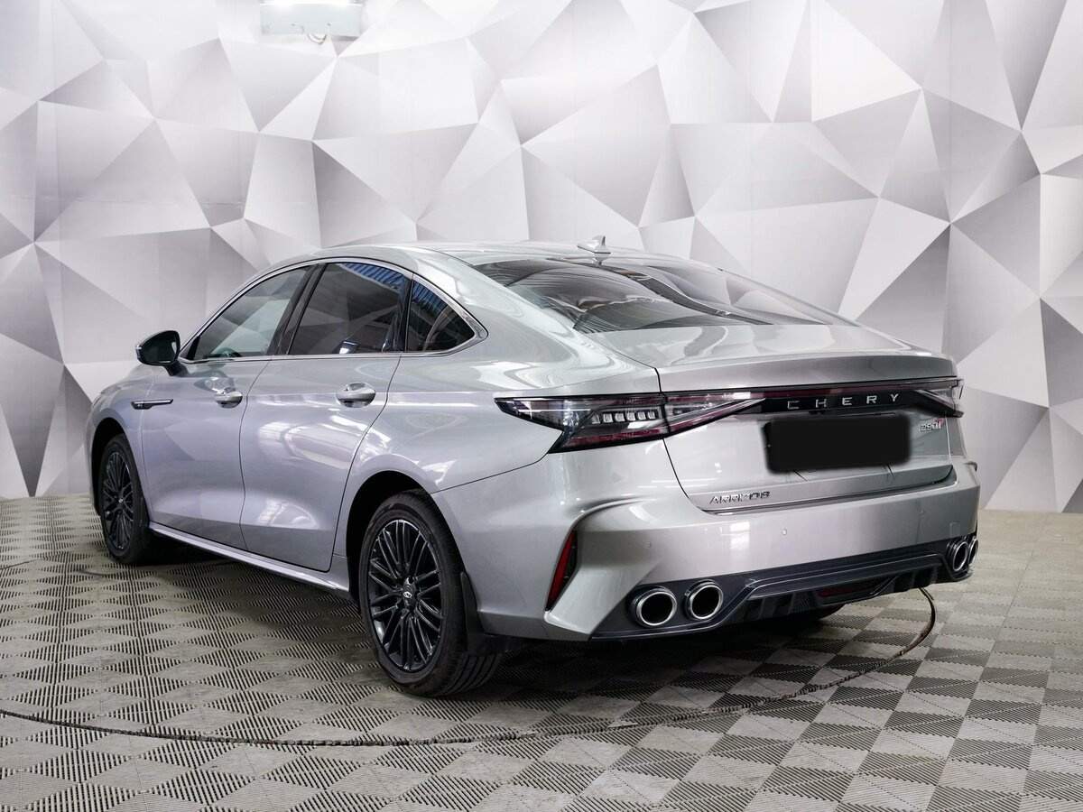 Chery Arrizo 8