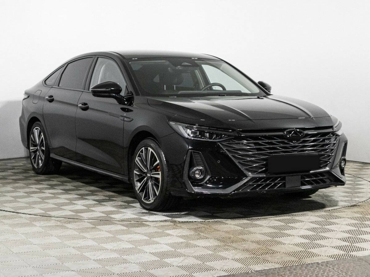Chery Arrizo 8